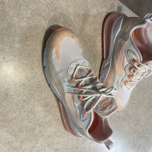 Nike Air Max 270 React